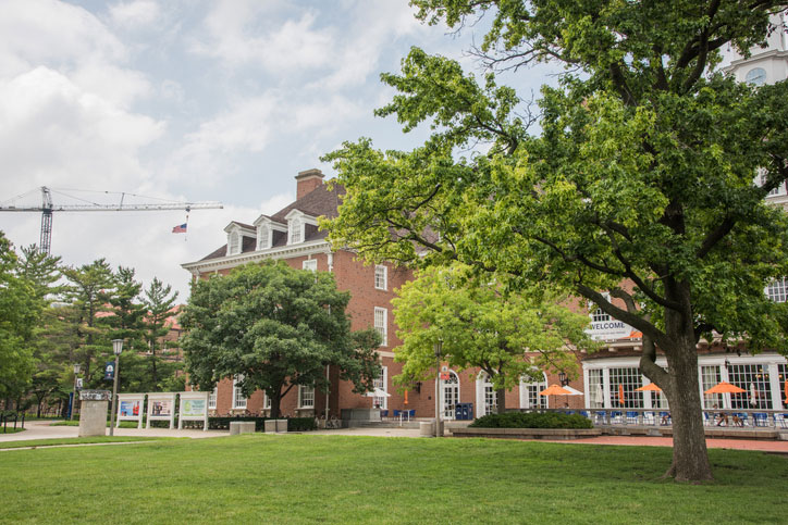 building at university of illinois