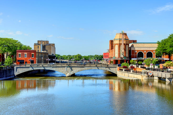 bridge in aurora, illinois